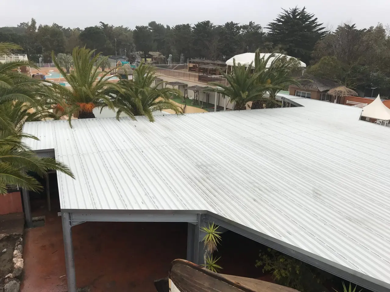 Outdoor steel platform with a concrete deck