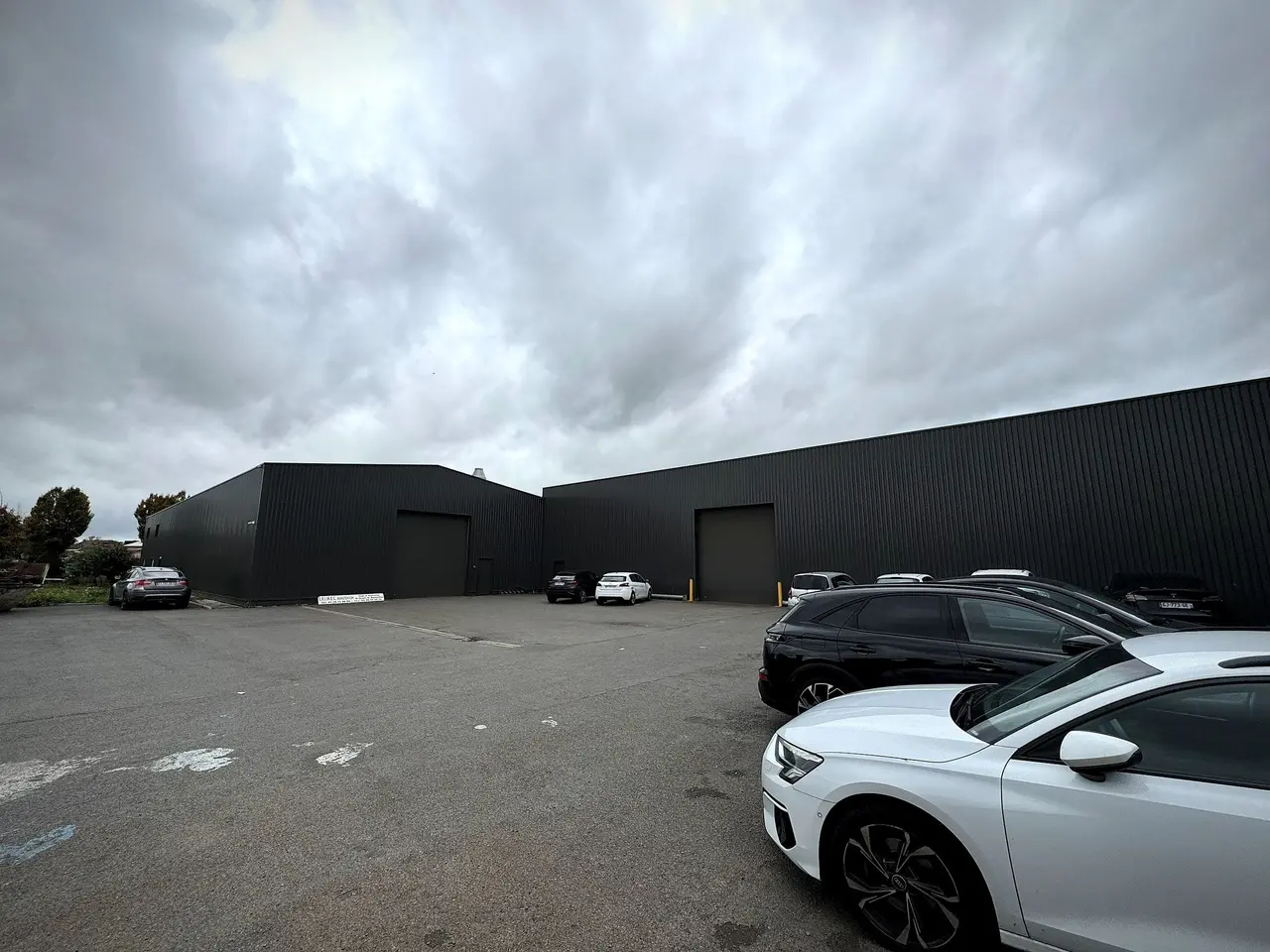 TDEM3 head office and manufacturing workshop in the Comines industrial estate