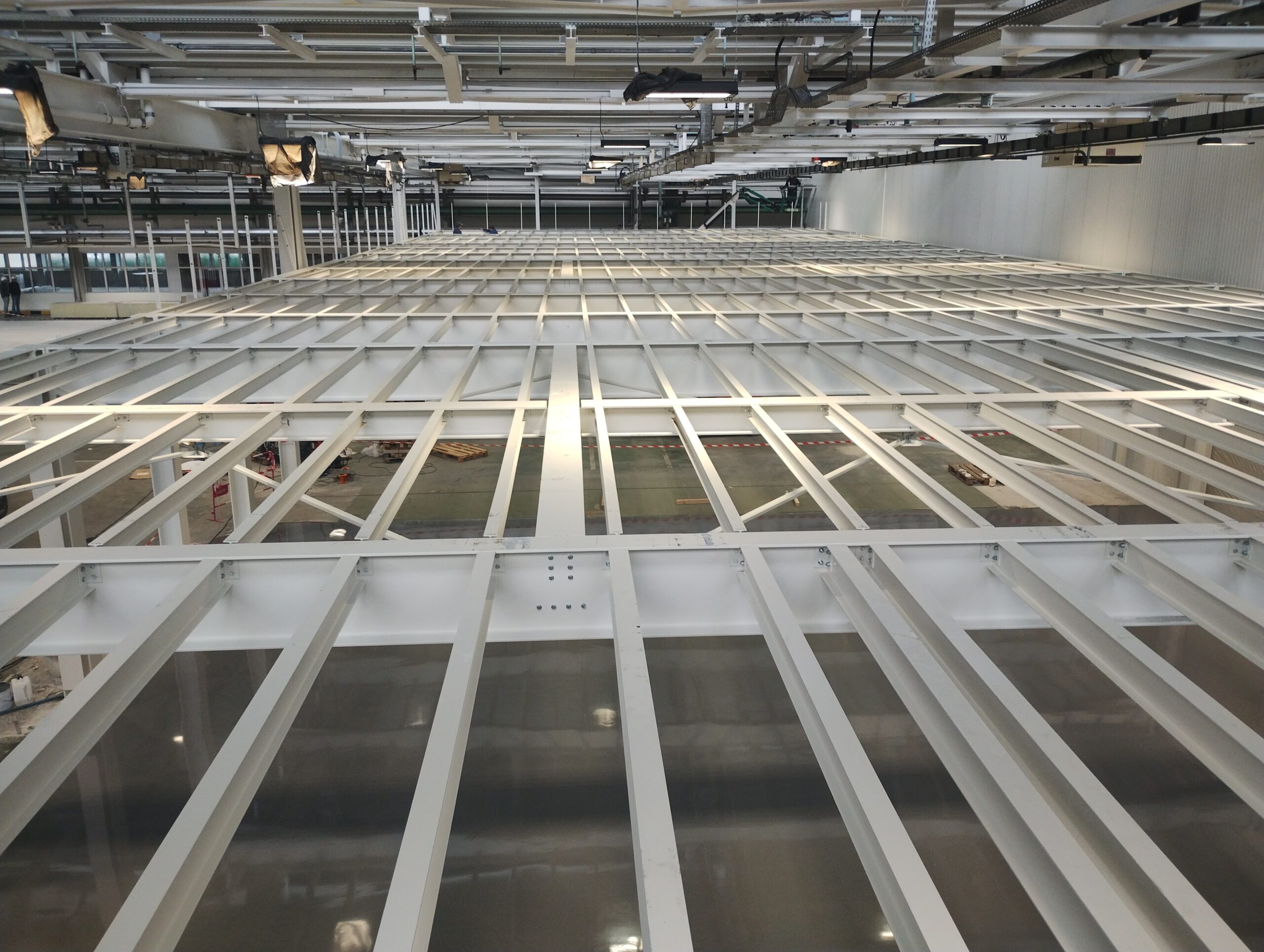 mezzanine_bureau
